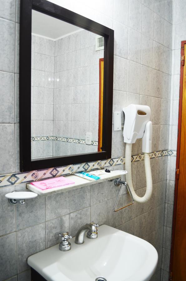 Hotel Huemul General Roca Zewnętrze zdjęcie